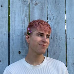 Meet your Posher, Zach